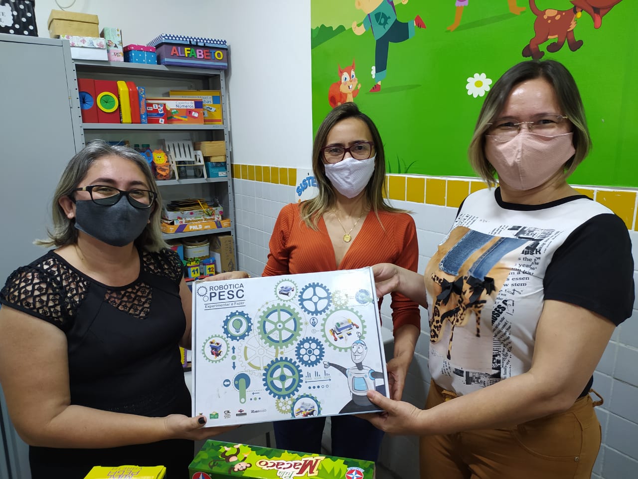 Prefeitura de Sousa implanta laboratório de robótica na EMEIF Maria Aurita 