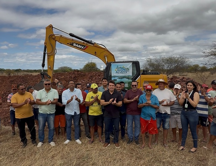 Programa 'Mais Açudes' é iniciado na Comunidade Rural Catolé da Piedade